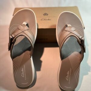 Clarks Cloudsteppers Flip Flops - Grey 11 Womens